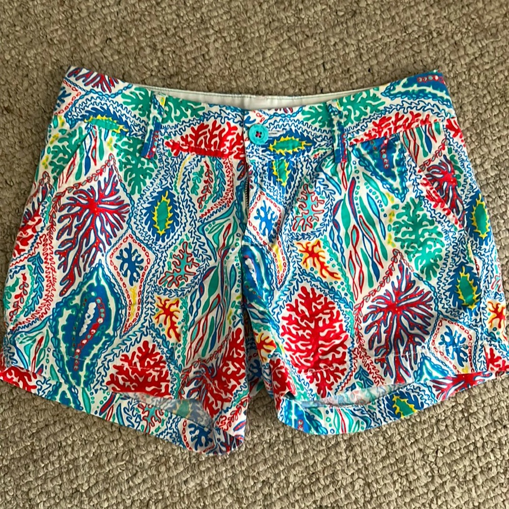 Lilly Pulitzer shorts. Sz. 2
